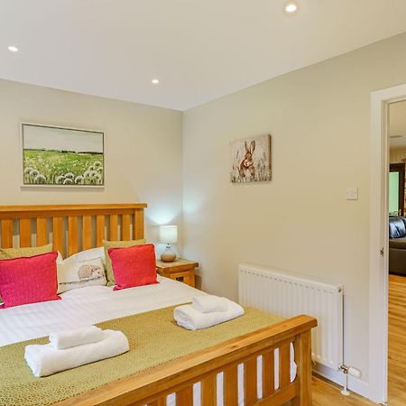 Bluebell Lodge 4 With Hot Tub Newton Stewart Exterior foto